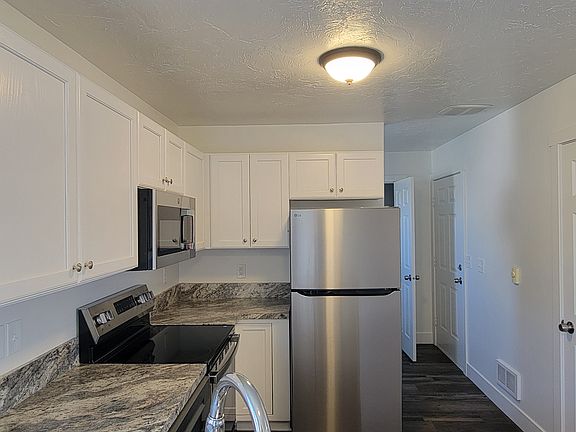 3rd image of 830 S Saturn Ave #1