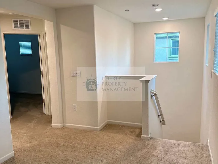 4613 Timber Ct — Photo 8