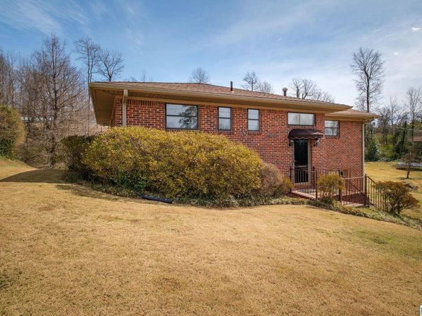 253 5th Ave, Pleasant Grove, AL 35127