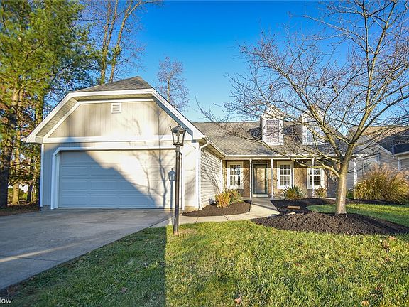 2nd image of 1050 Larkens Way