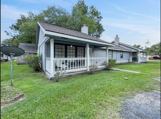 323 Cedarwood Dr, Mandeville, LA 70471