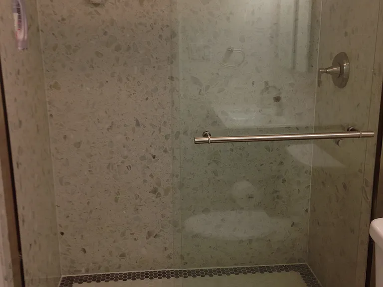 Full Shower Room