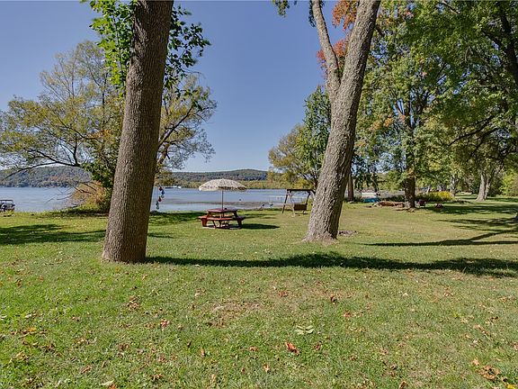 5th image of 2575 County Highway 22