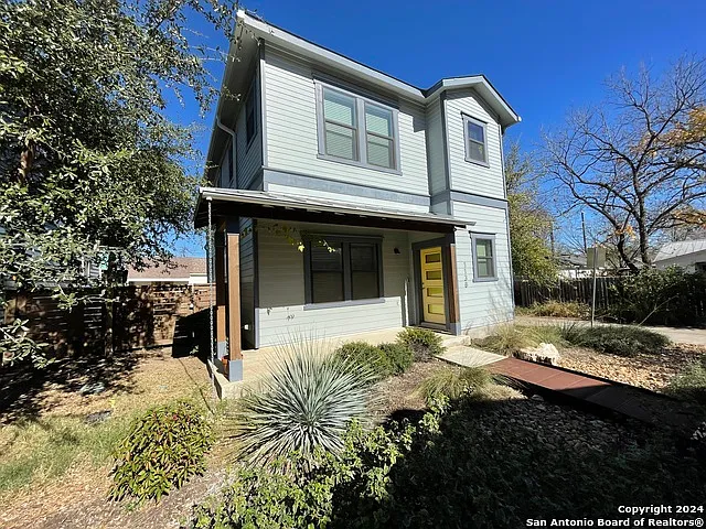 2 bed, 1276 sqft, $1,695 — Photo 2