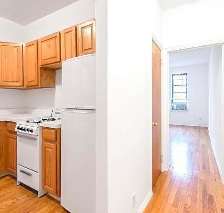 2nd image of 313 E 93rd St APT 2C