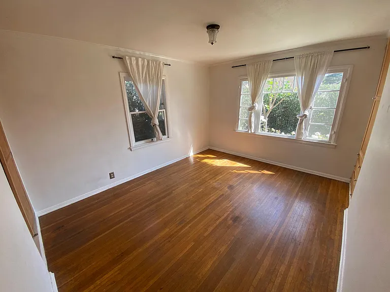 4967 Fir St — Photo 17