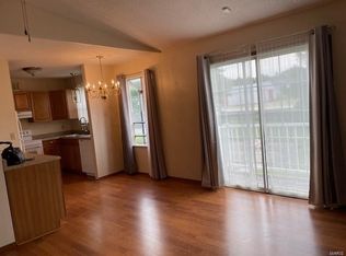 1208 Condo Dr, Rolla, MO 65401