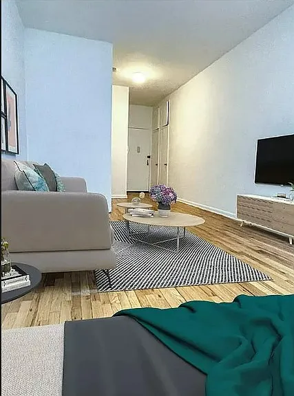 55 Perry St #2F — Photo 2