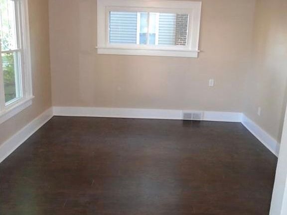 4th image of 1753 10th St