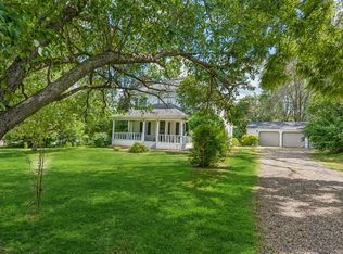 3145 Easter Lake Dr, Des Moines, IA 50320