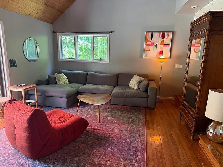 Woodland Dr — Photo 12