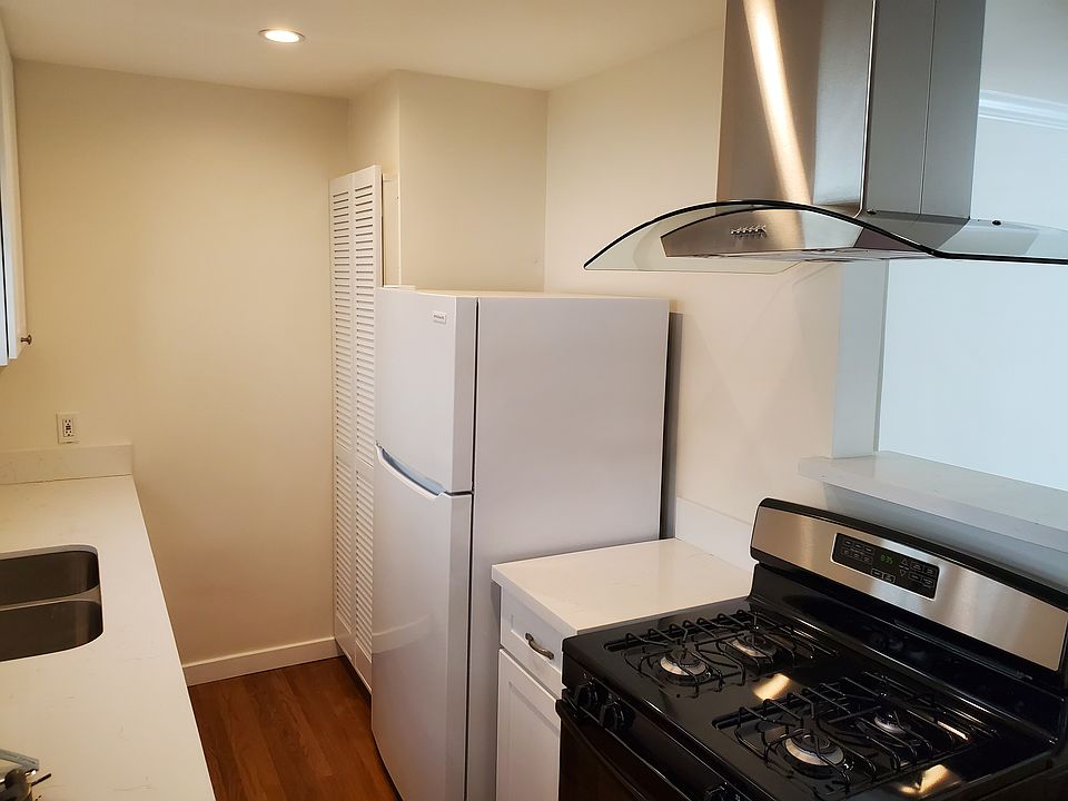 1st image of 12811 1/2 Bloomfield St