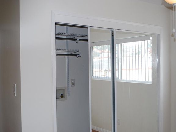 4th image of 503 S Guadalupe Ave APT D