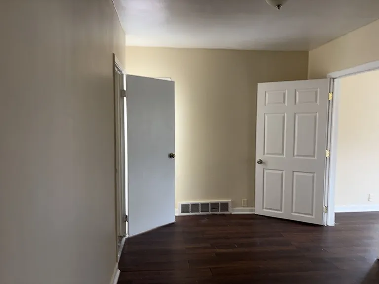 20547 Fuller Ave — Photo 10