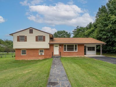 3153 Shorthorn Dr SW, Roanoke, VA, 24018