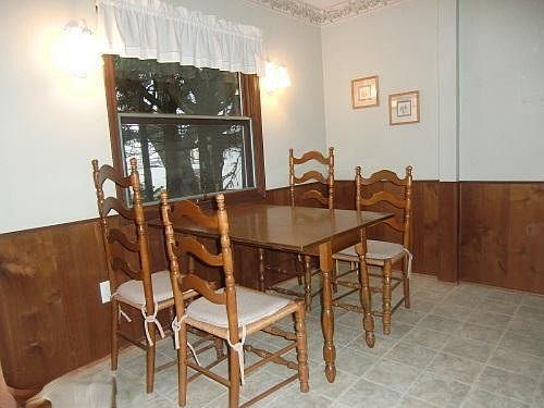 5th image of 606 Jackson St
