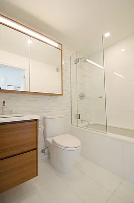 Rented by Compass | media 50