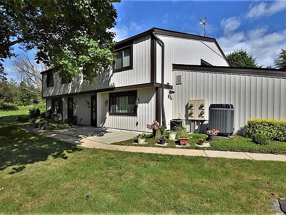 2nd image of 11692 Clubhouse Dr #11692