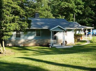 6531 Pigeon Hill Rd, Hanover, PA 17331