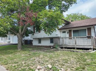 4700 Salem Ct, Richton Park, IL 60471