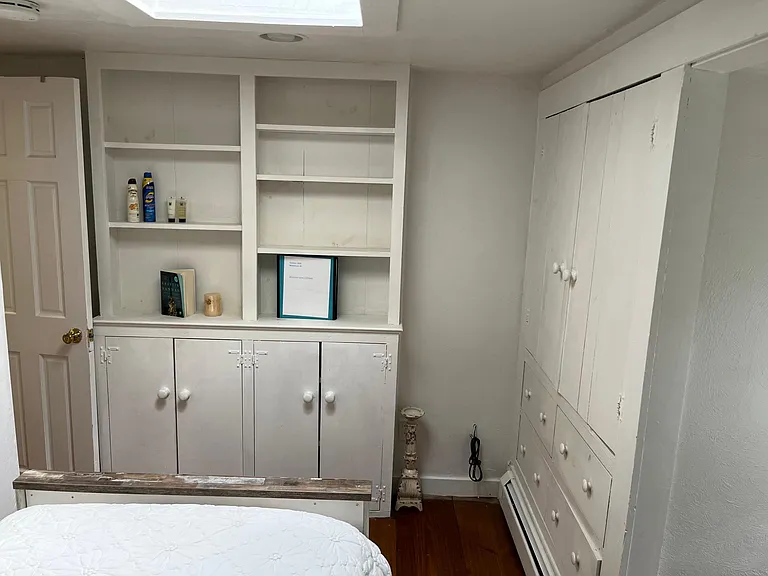 377 Third Beach Rd — Photo 15