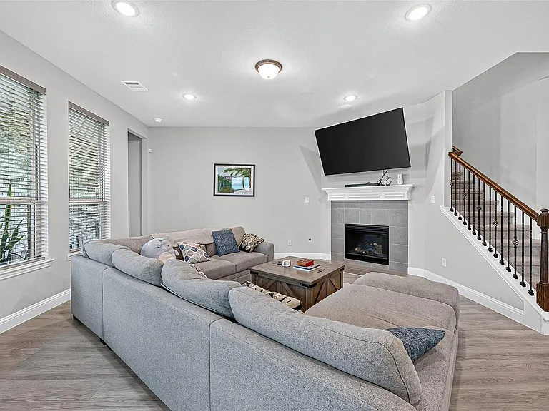 6506 Tiburon Lakes Dr — Photo 8