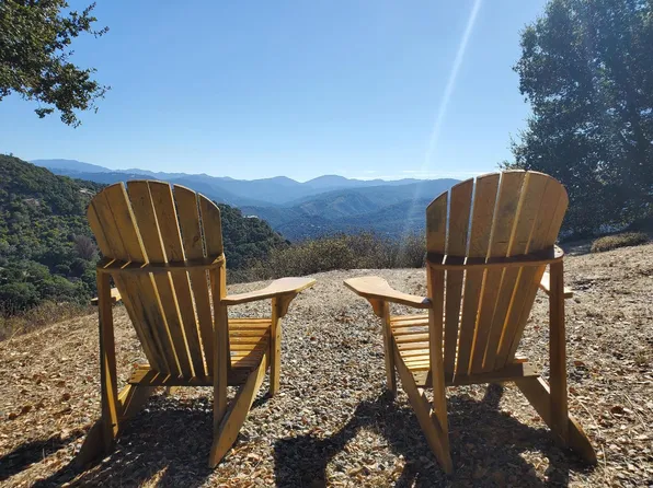 610 Country Club Dr, Salinas, CA 93924