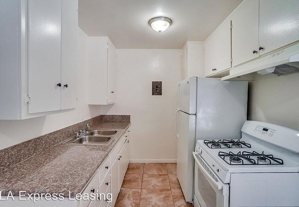 1st image of 6419 10th Ave APT 6