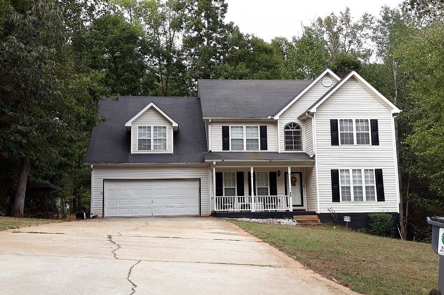 1st image of 275 Courtlyn Way