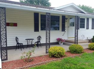 75 Long Wood Dr, Rochester, NY 14612