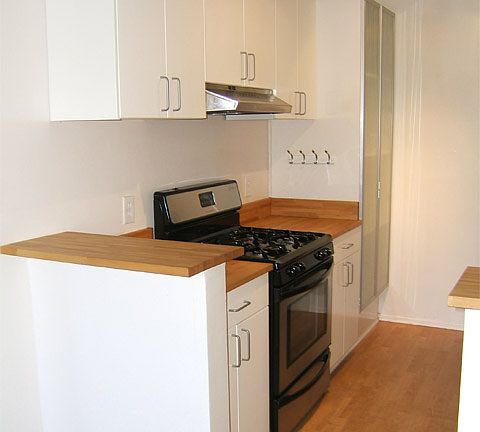 5th image of 1405 Amherst Ave APT 209