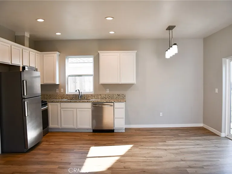 132 S Lime St — Photo 13
