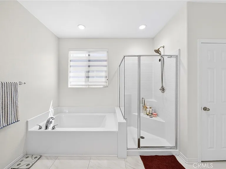 9521 Venetian Way — Photo 37