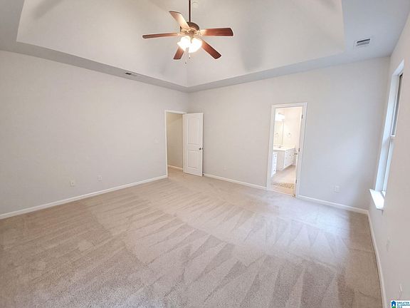 4th image of 4233 Sierra Way