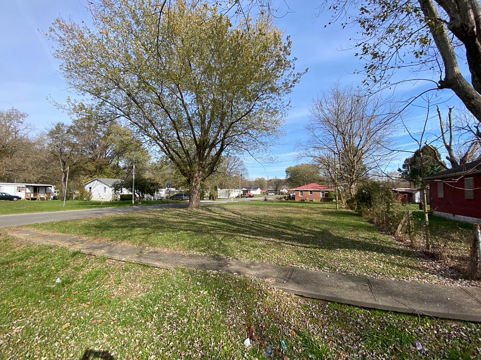 2nd image of 244 4th Ave