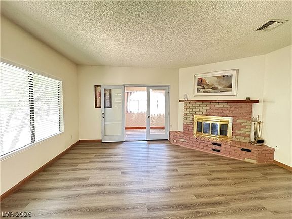 4th image of 1406 Santa Margarita St Unit G