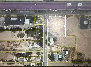 1 E 3rd St, Hanford, CA 93230