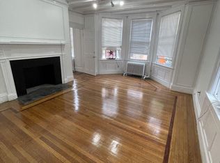 112 Waterman St #1, Providence, RI 02906