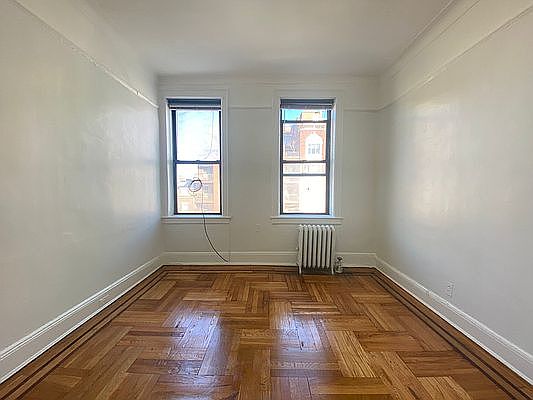 4th image of 23-24 31st Ave #4