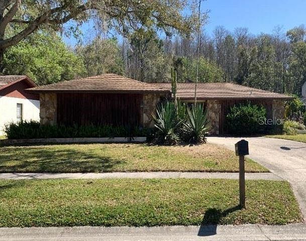 1st image of 4210 Summerdale Dr