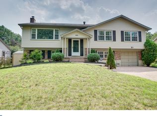 668 Southwick Rd, Somerdale, NJ 08083