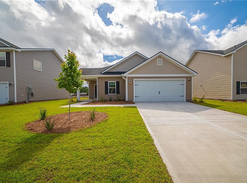 1st image of 11019 Woodland Trl