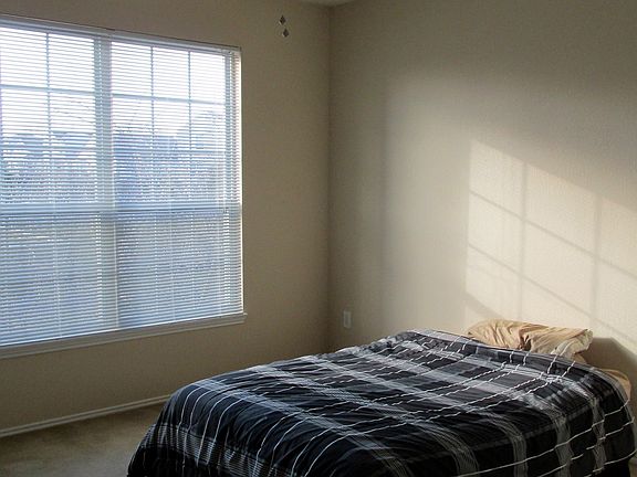 Huge bedroom. Ample space for king size mattress + chest of