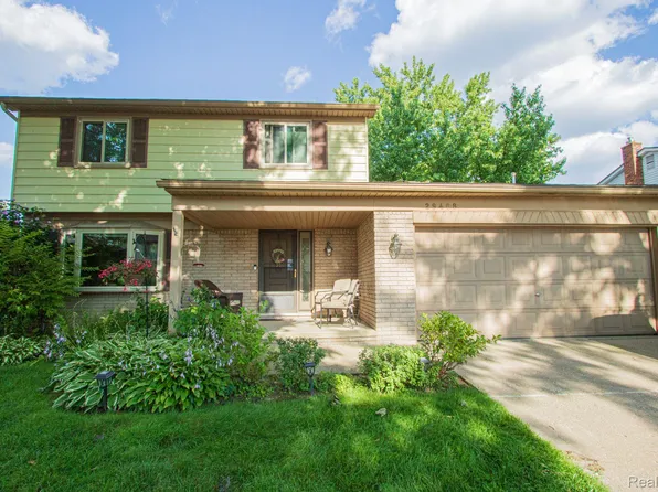 29408 W Nottingham Cir, Warren, MI 48092