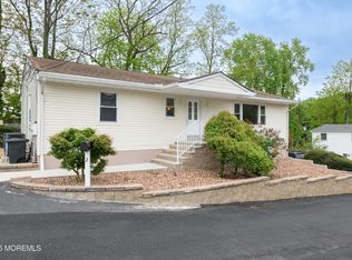 2 William St #A, Highlands, NJ 07732