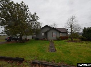 3416 Desart Rd NE, Silverton, OR 97381