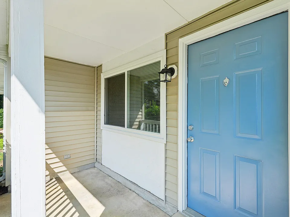 Fox Chase Apartments