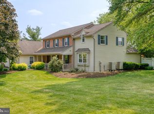 3020 Shenck Rd, Manheim, PA 17545
