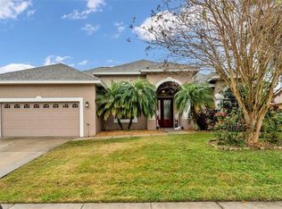 227 Viola Dr, Auburndale, FL 33823
