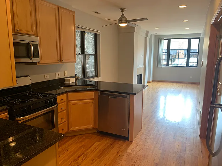 3244 N Sheffield Ave #1 — Photo 22